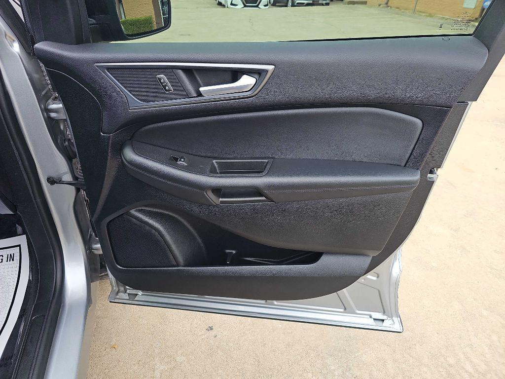 used 2024 Ford Edge car, priced at $21,499