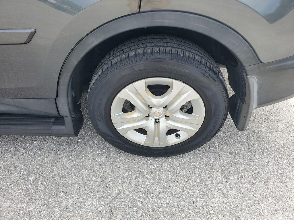 used 2014 Toyota RAV4 car, priced at $13,488