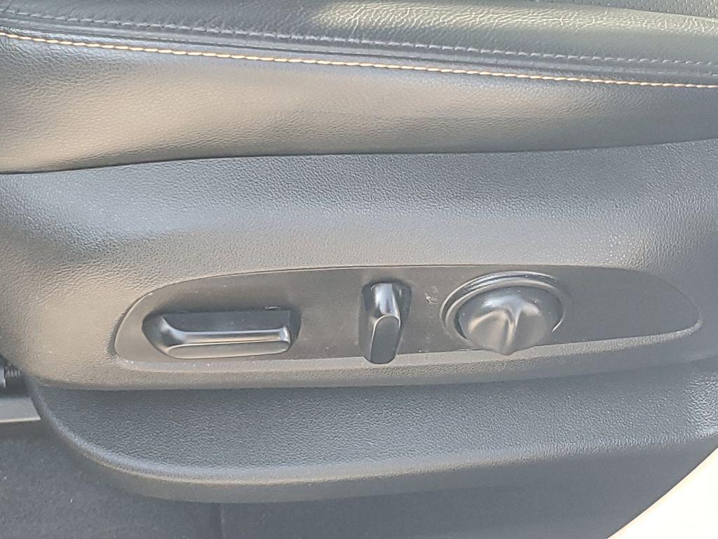 used 2020 Chevrolet Equinox car, priced at $19,868
