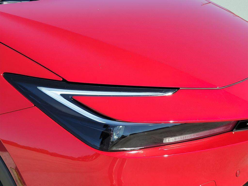new 2026 Toyota Prius Plug-In Hybrid car, priced at $27,780