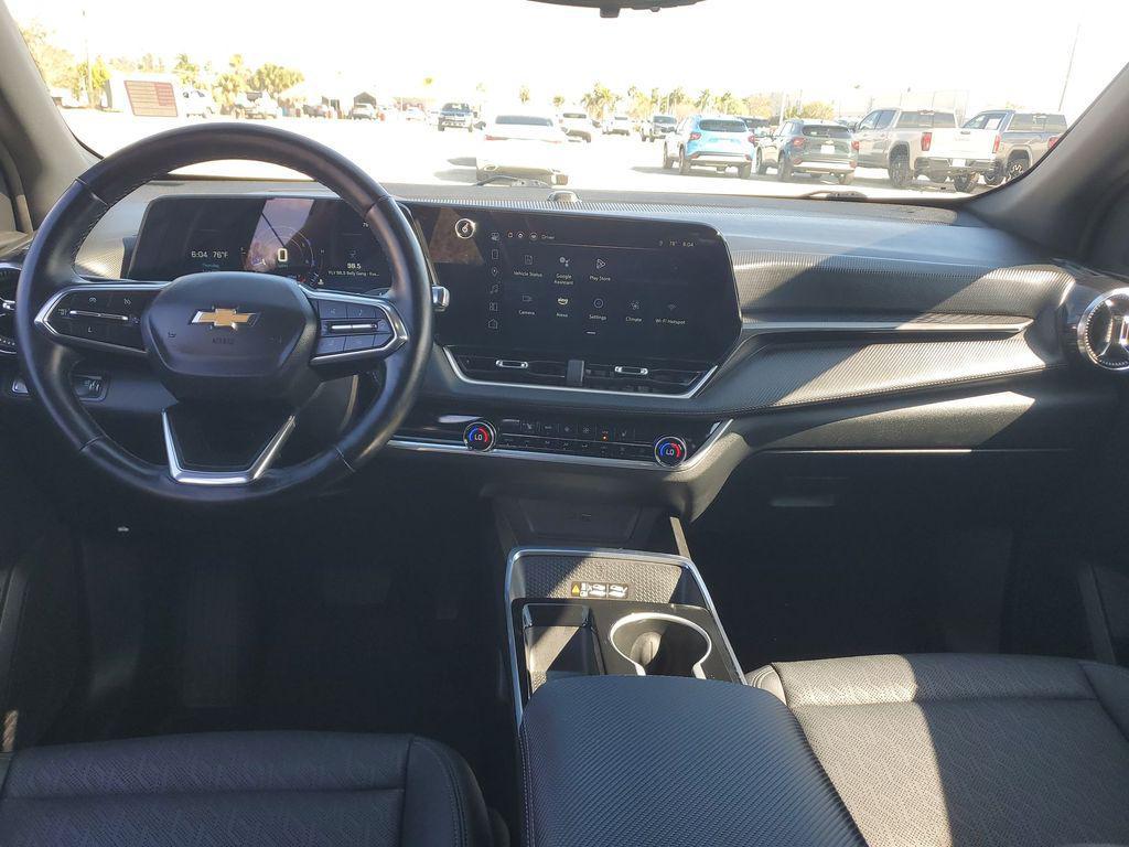 used 2025 Chevrolet Equinox car, priced at $22,521