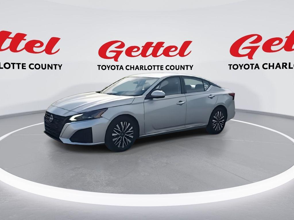used 2023 Nissan Altima car, priced at $14,985