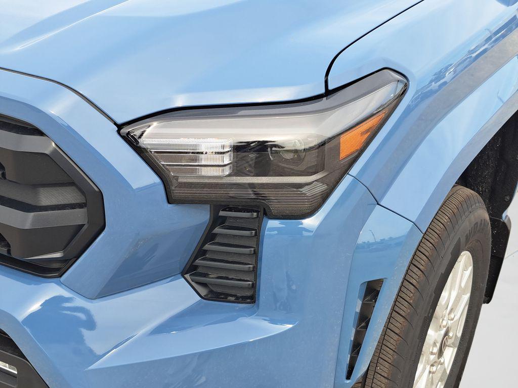 new 2026 Toyota Tacoma car, priced at $33,675