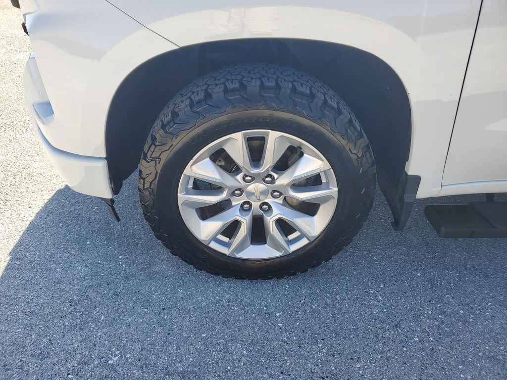 used 2022 Chevrolet Silverado 1500 car, priced at $28,478