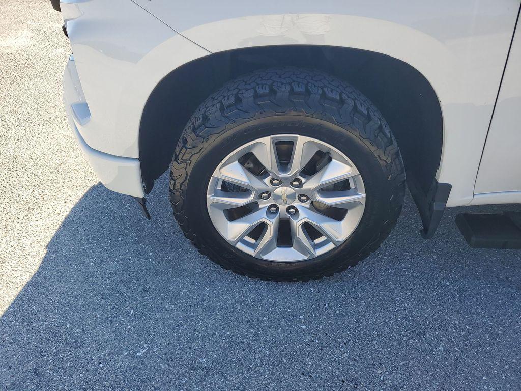 used 2022 Chevrolet Silverado 1500 car, priced at $28,478