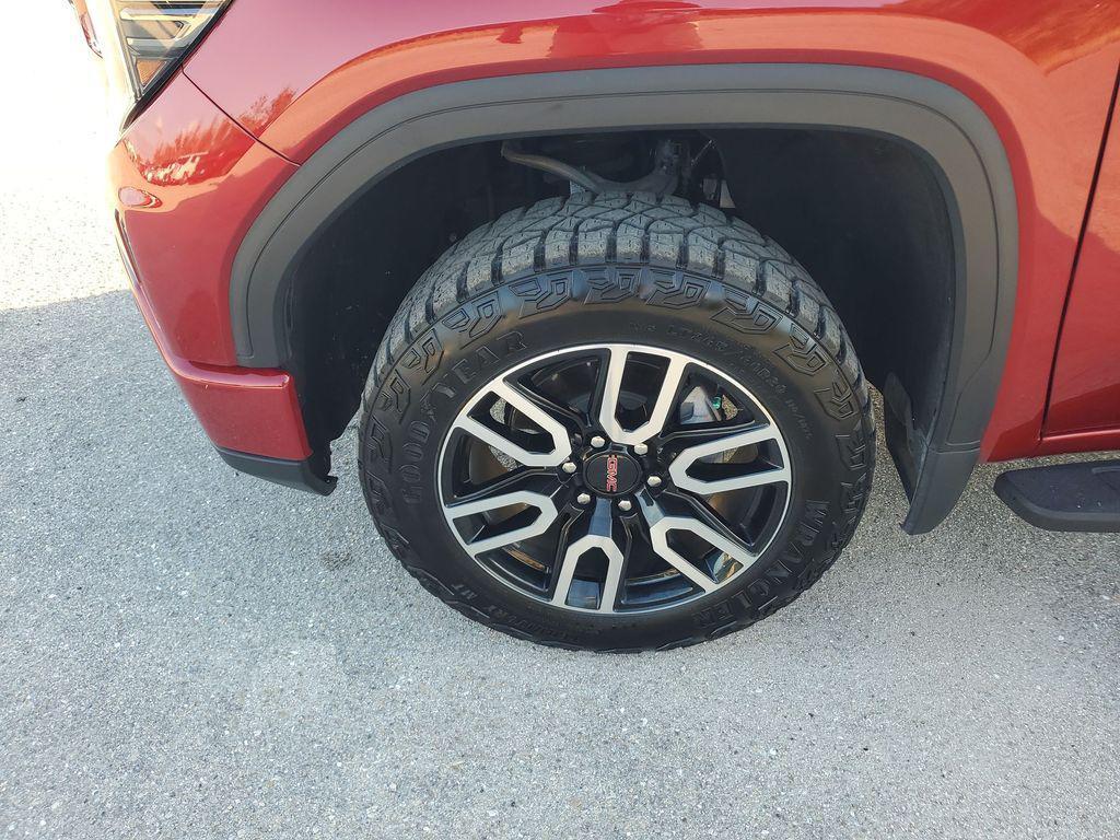 used 2024 GMC Sierra 1500 car, priced at $53,471