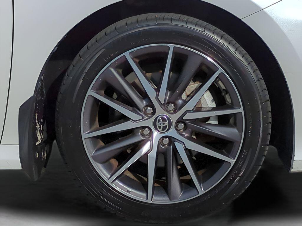 used 2022 Toyota Camry Hybrid car, priced at $27,887