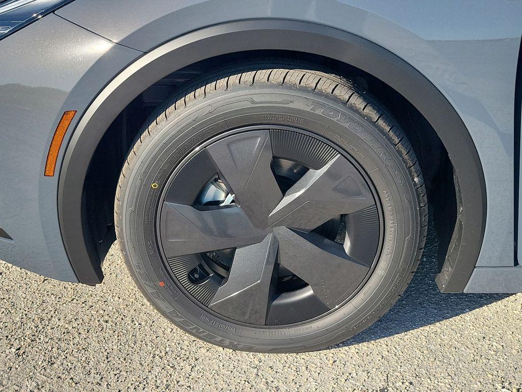 new 2026 Toyota Prius Plug-In Hybrid car, priced at $31,826