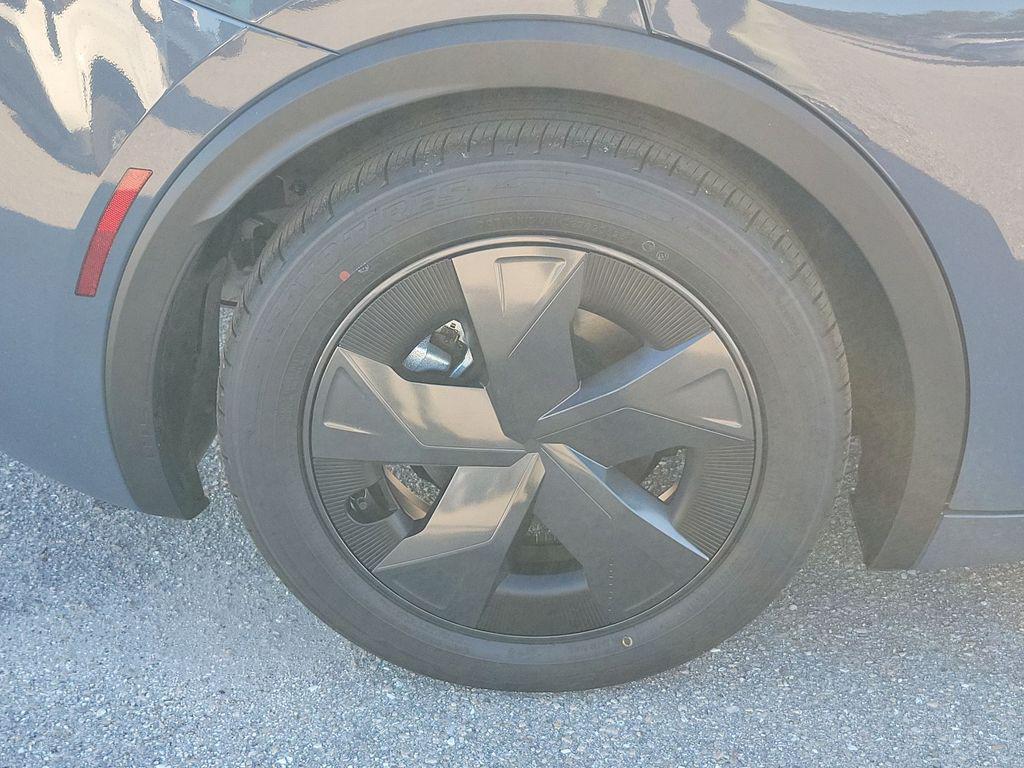 new 2026 Toyota Prius Plug-In Hybrid car, priced at $31,826