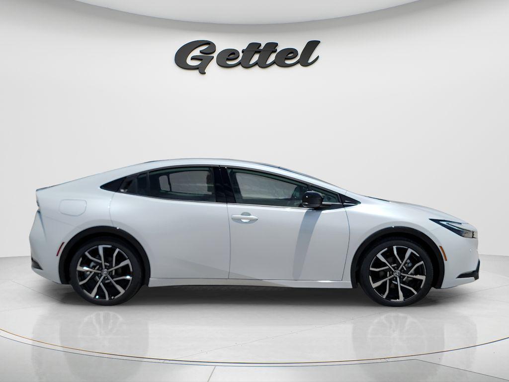 new 2026 Toyota Prius Plug-In Hybrid car, priced at $38,795