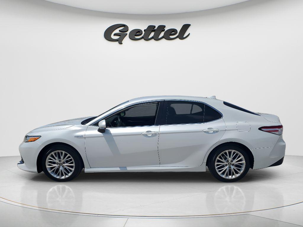 used 2020 Toyota Camry Hybrid car, priced at $18,868