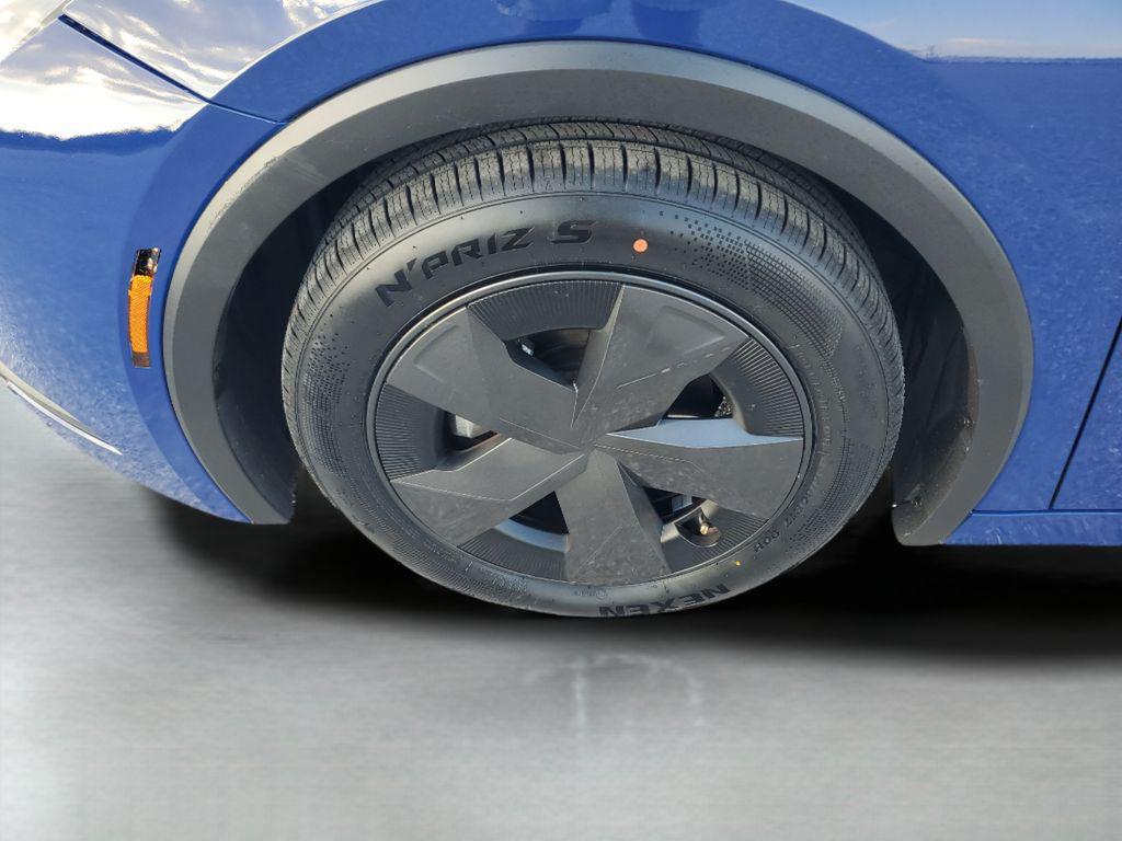 used 2025 Toyota Prius car, priced at $24,892