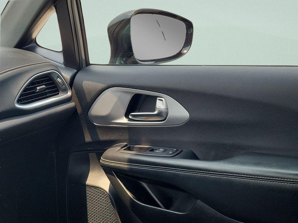 used 2025 Chrysler Pacifica car, priced at $32,861