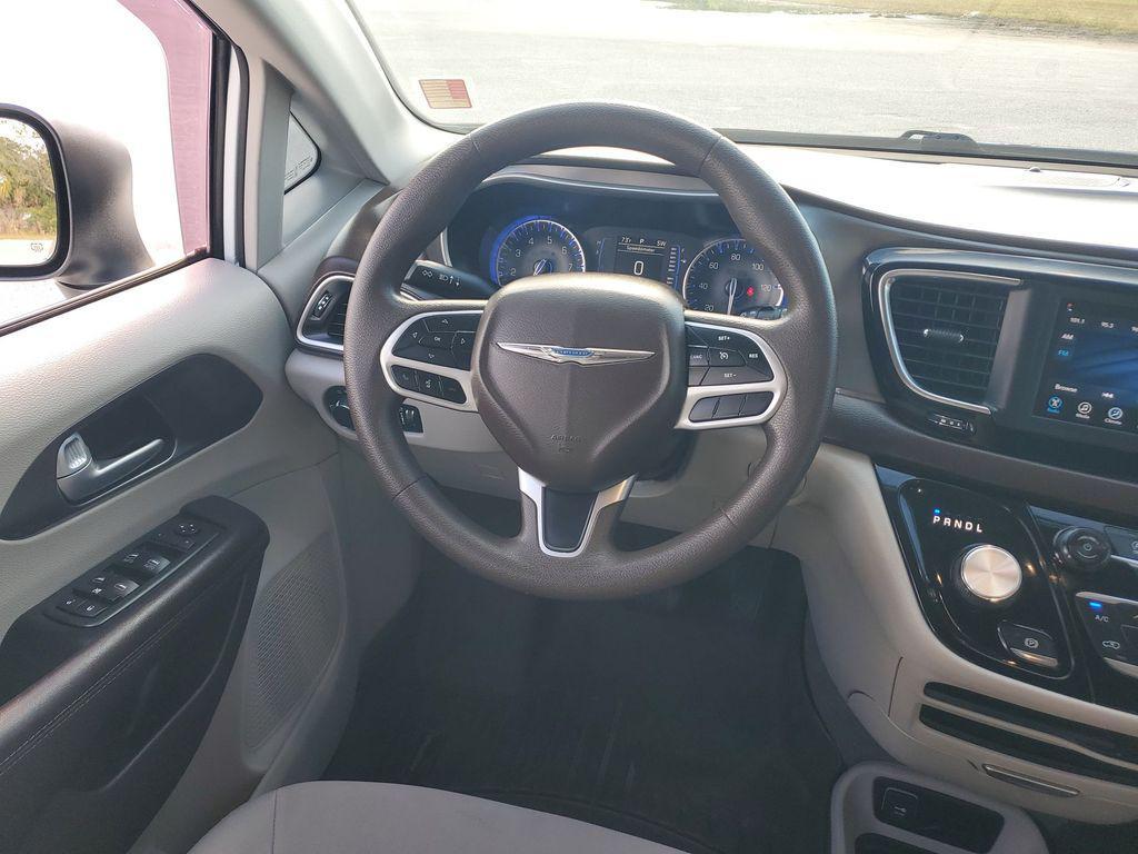 used 2019 Chrysler Pacifica car, priced at $12,017