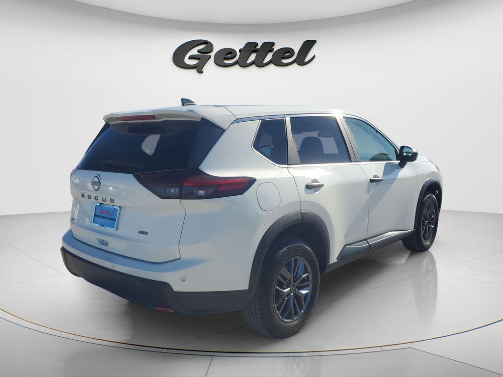 used 2024 Nissan Rogue car, priced at $17,537