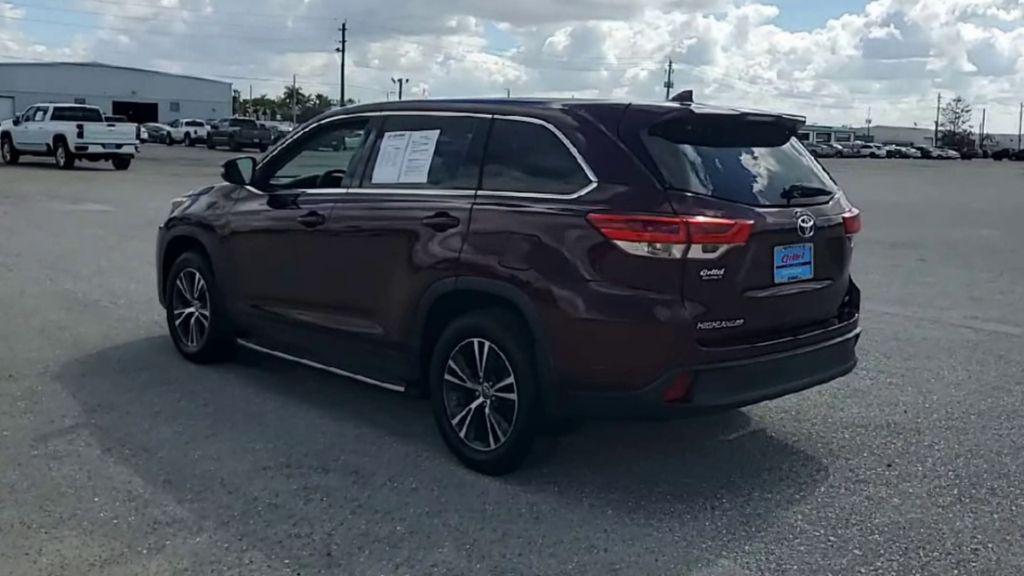 used 2019 Toyota Highlander car, priced at $21,447
