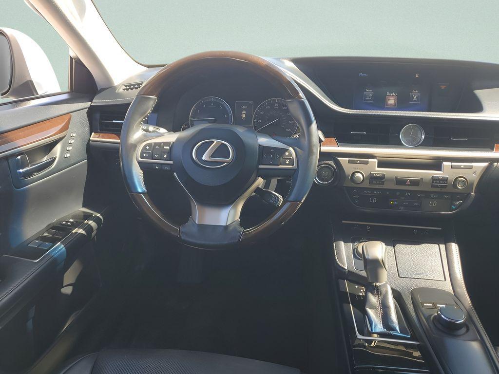 used 2016 Lexus ES 350 car, priced at $18,282