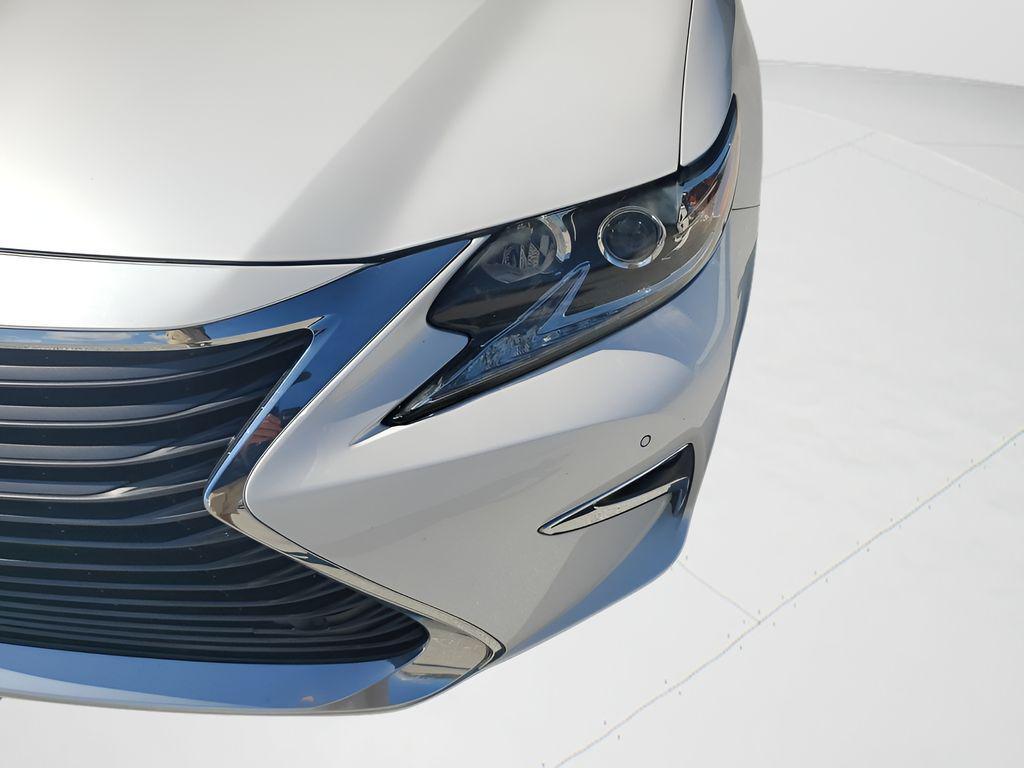 used 2016 Lexus ES 350 car, priced at $18,282