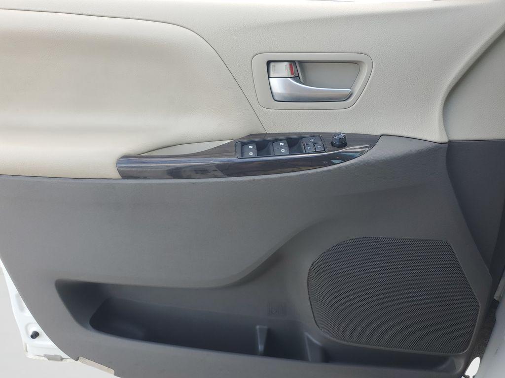 used 2017 Toyota Sienna car, priced at $18,561