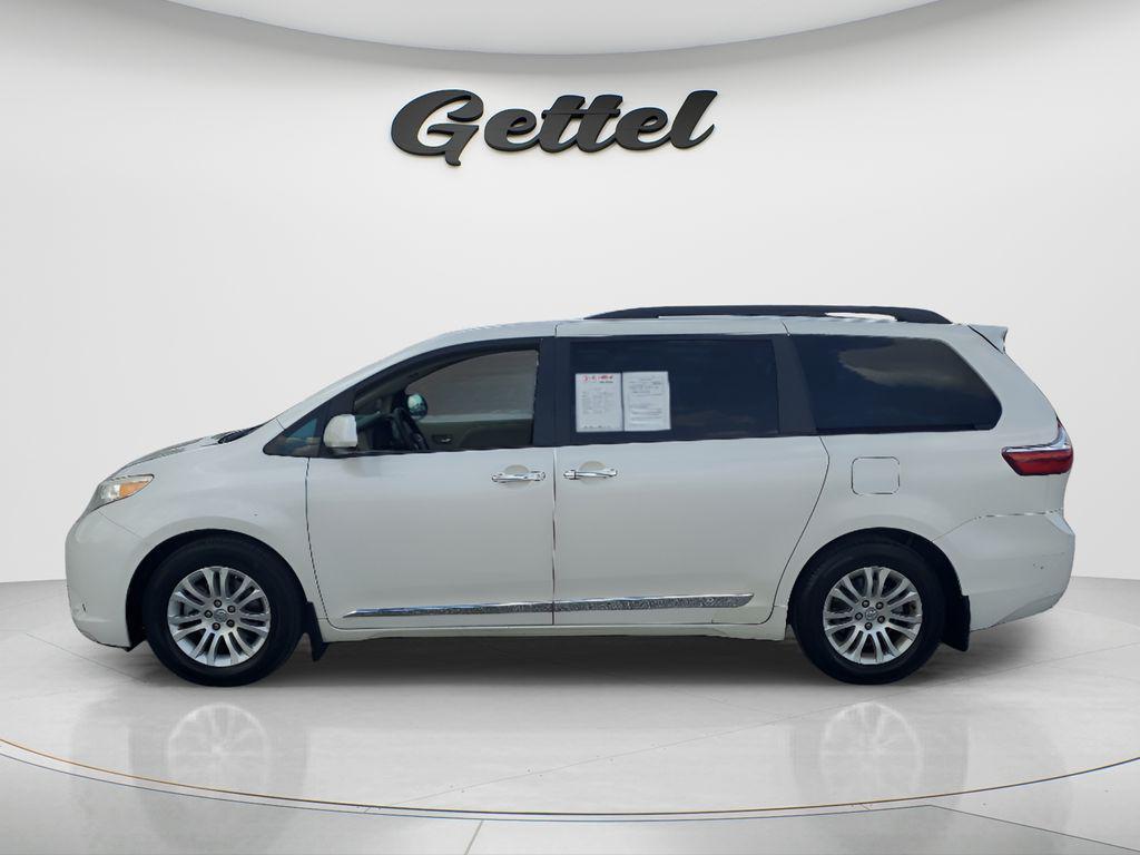 used 2017 Toyota Sienna car, priced at $18,561