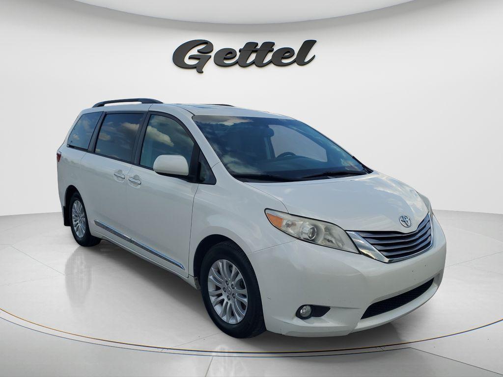 used 2017 Toyota Sienna car, priced at $18,561