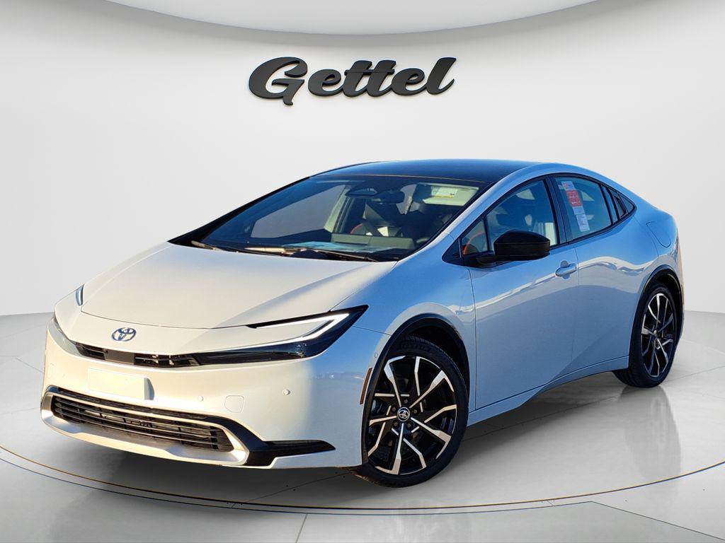 new 2026 Toyota Prius Plug-In Hybrid car, priced at $35,835