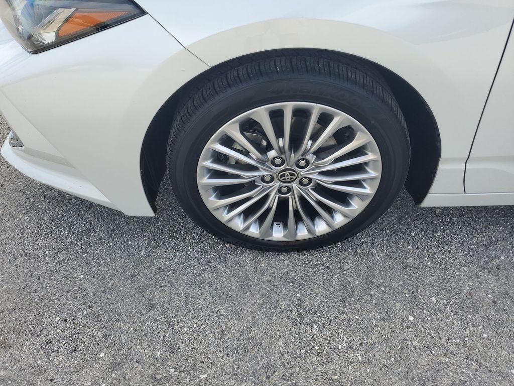 used 2020 Toyota Avalon Hybrid car, priced at $27,604