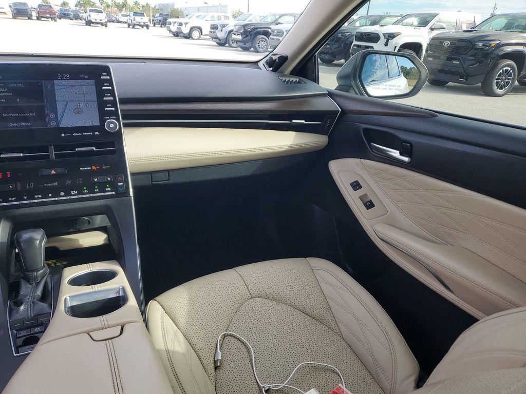 used 2020 Toyota Avalon Hybrid car, priced at $27,604