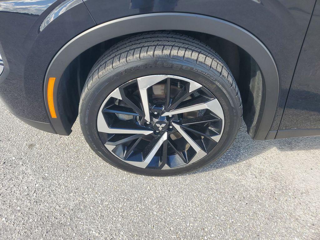 used 2022 Mitsubishi Outlander car, priced at $15,817