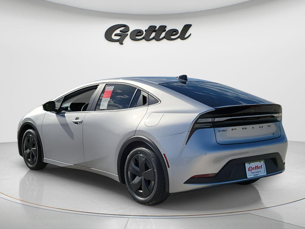 new 2026 Toyota Prius Plug-In Hybrid car, priced at $33,220