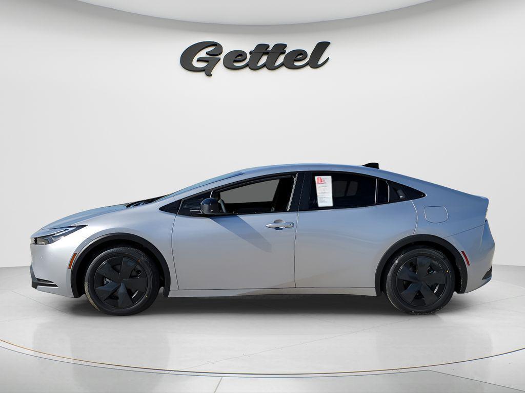 new 2026 Toyota Prius Plug-In Hybrid car, priced at $33,220