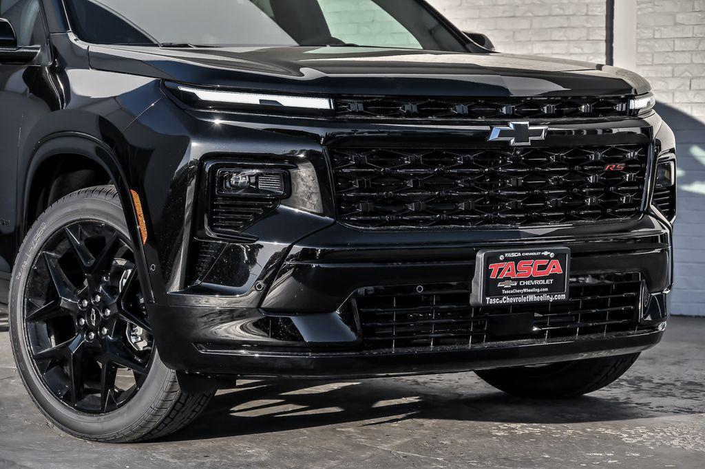 new 2026 Chevrolet Traverse car, priced at $60,614