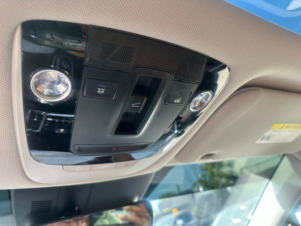 used 2022 Kia Sorento car, priced at $30,900