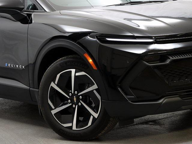 new 2026 Chevrolet Equinox EV car, priced at $31,990