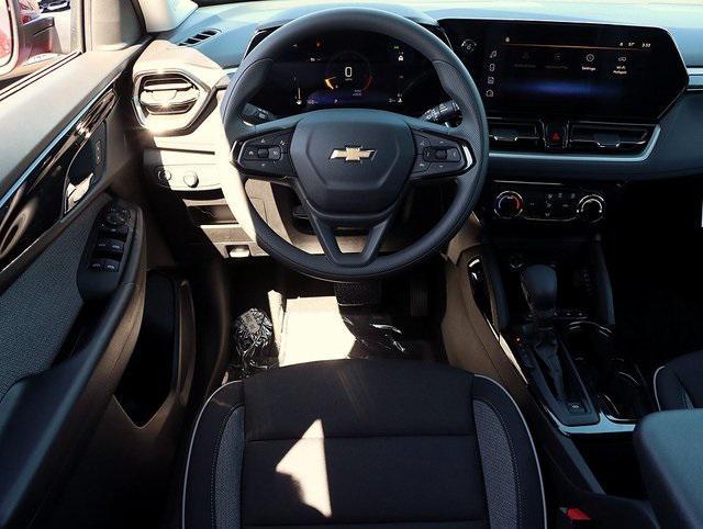 new 2025 Chevrolet TrailBlazer car, priced at $23,504