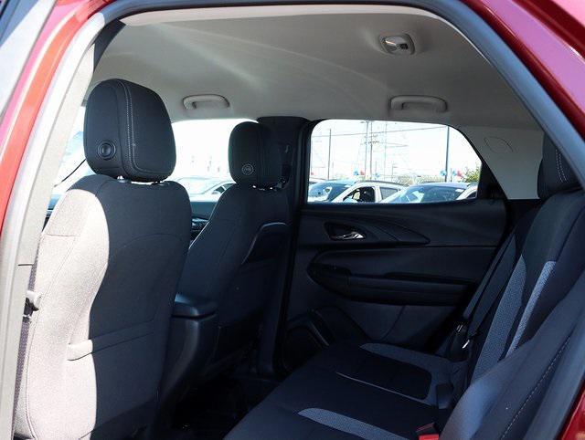 new 2025 Chevrolet TrailBlazer car, priced at $23,504