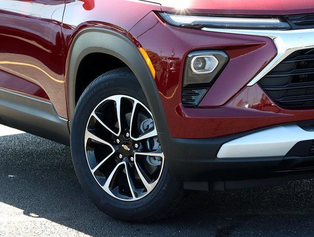 new 2025 Chevrolet TrailBlazer car, priced at $23,504