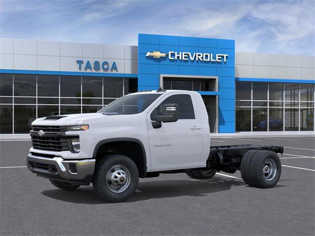 new 2025 Chevrolet Silverado 3500 car, priced at $75,635