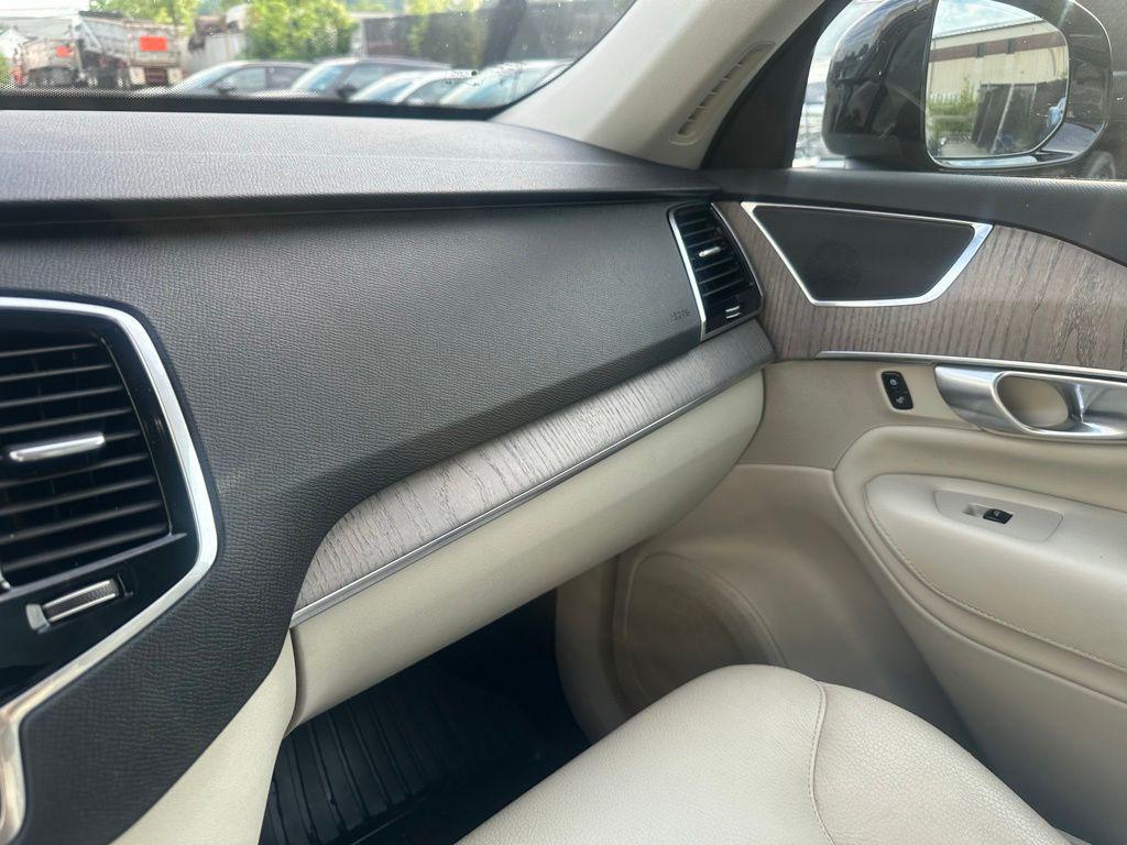 used 2023 Volvo XC90 Recharge Plug-In Hybrid car, priced at $44,900