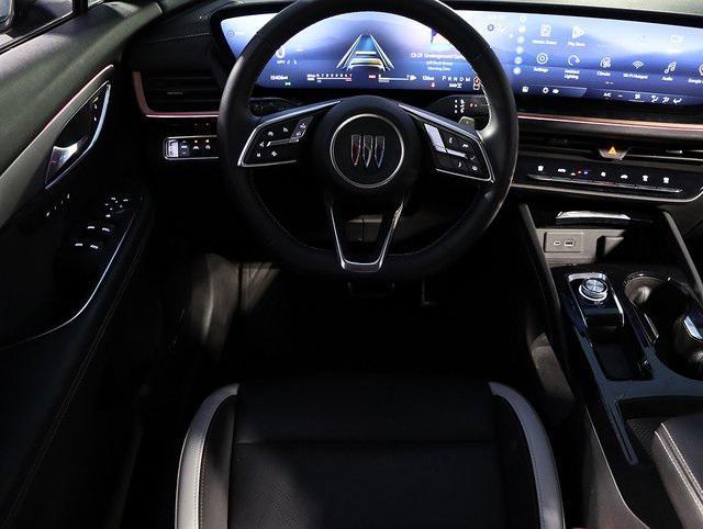 used 2025 Buick Envision car, priced at $31,000