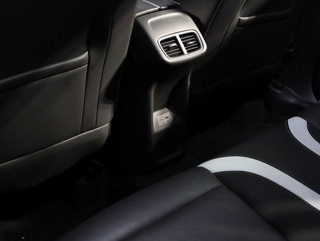 used 2025 Buick Envision car, priced at $31,000