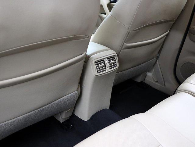 used 2016 Nissan Rogue car, priced at $15,900