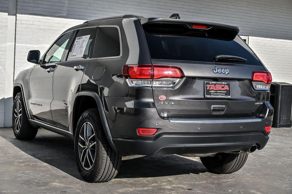 used 2021 Jeep Grand Cherokee car, priced at $17,500