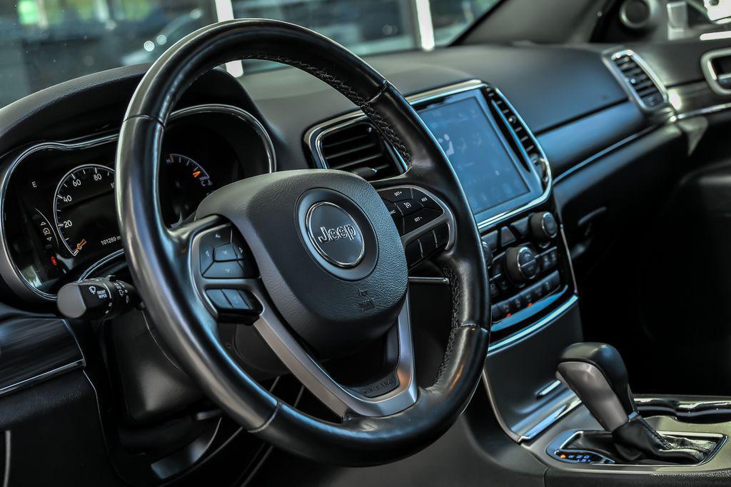 used 2021 Jeep Grand Cherokee car, priced at $17,500