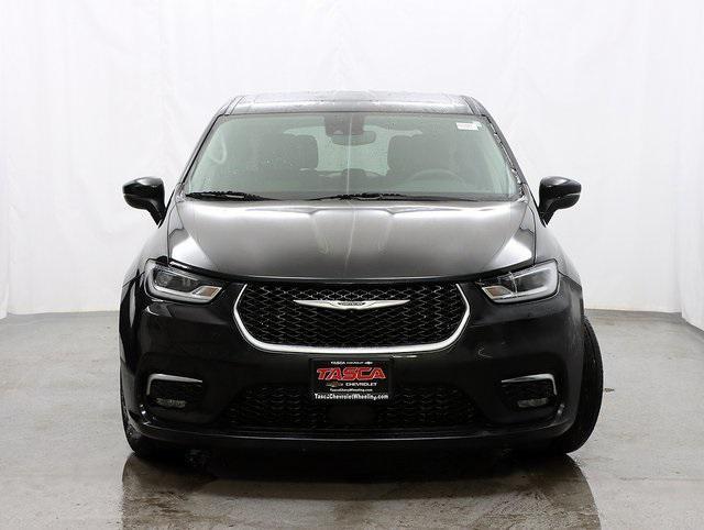 used 2023 Chrysler Pacifica car, priced at $21,000