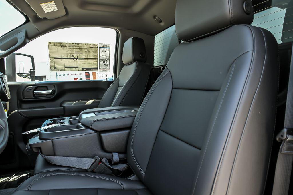 new 2025 Chevrolet Silverado 3500 car, priced at $62,130