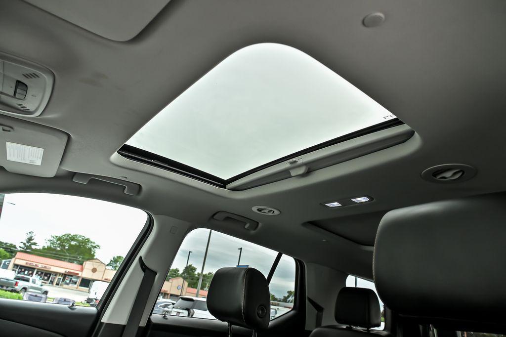 used 2019 Chevrolet Traverse car, priced at $22,700