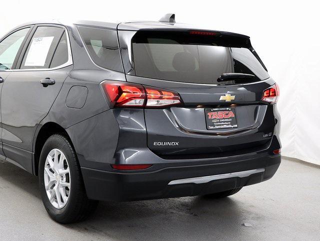used 2022 Chevrolet Equinox car, priced at $18,000