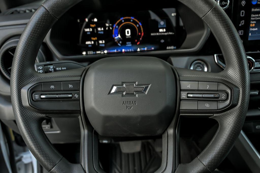 new 2026 Chevrolet Colorado car, priced at $39,900