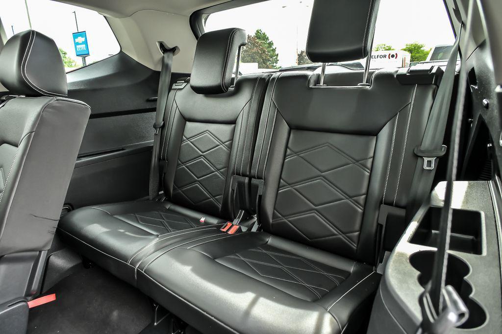 used 2024 Volkswagen Atlas car, priced at $26,749